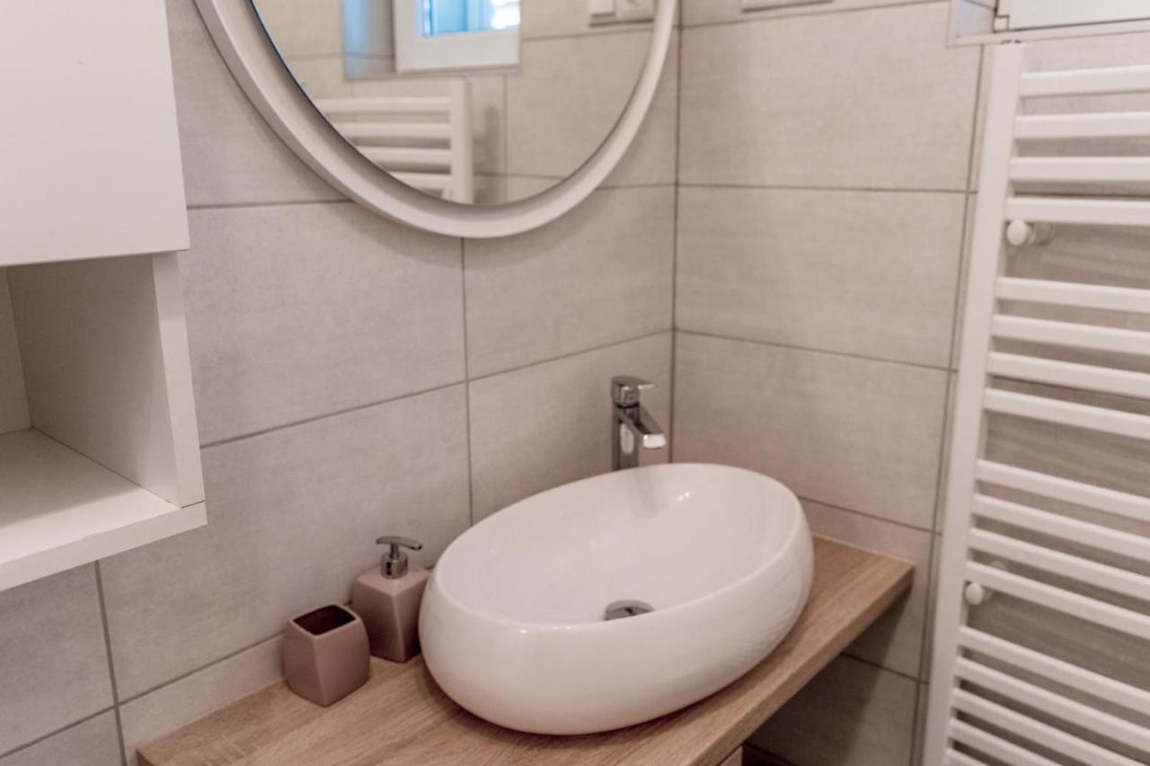 Apartments Happy Сукошан Экстерьер фото