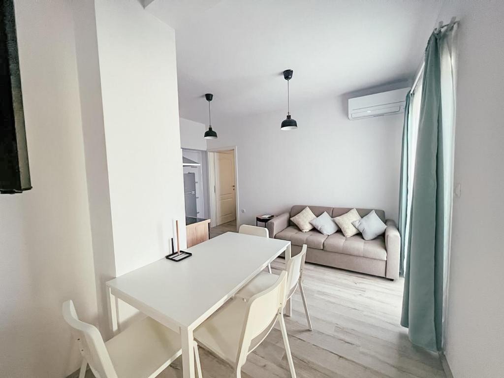 Apartments Happy Сукошан Экстерьер фото