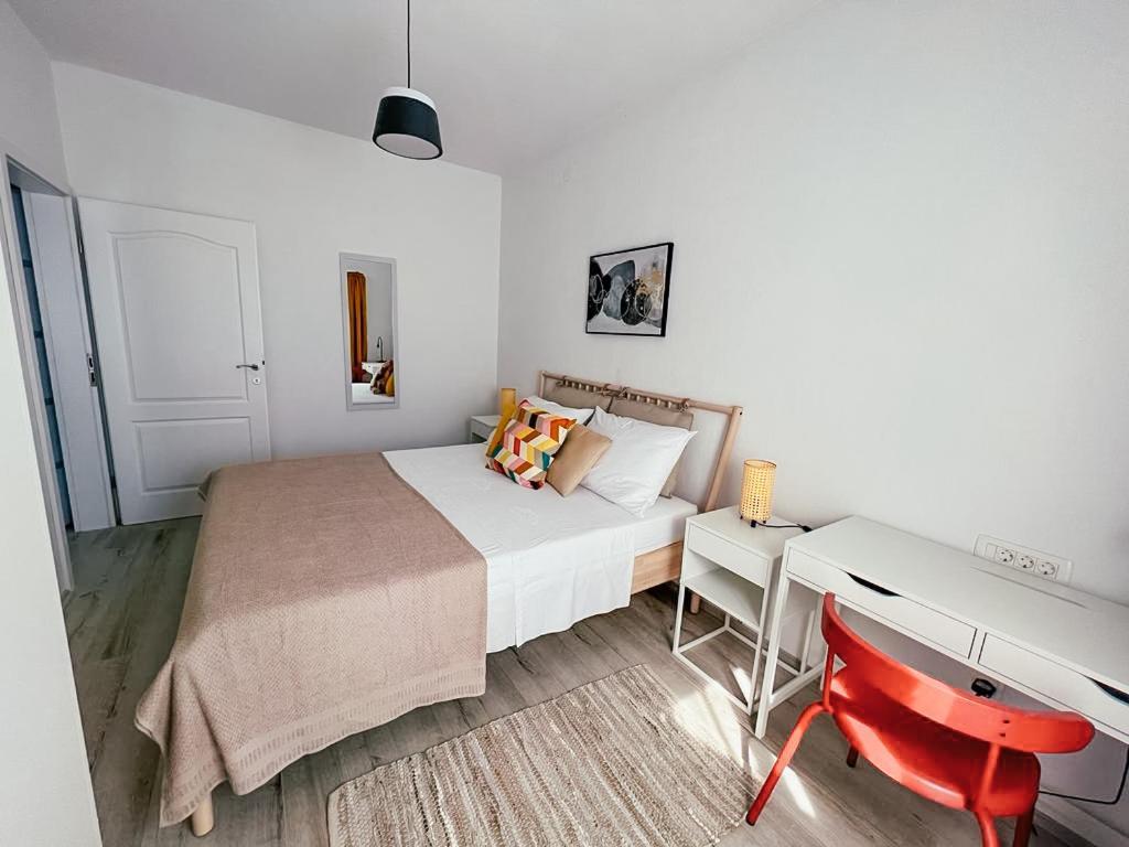 Apartments Happy Сукошан Экстерьер фото